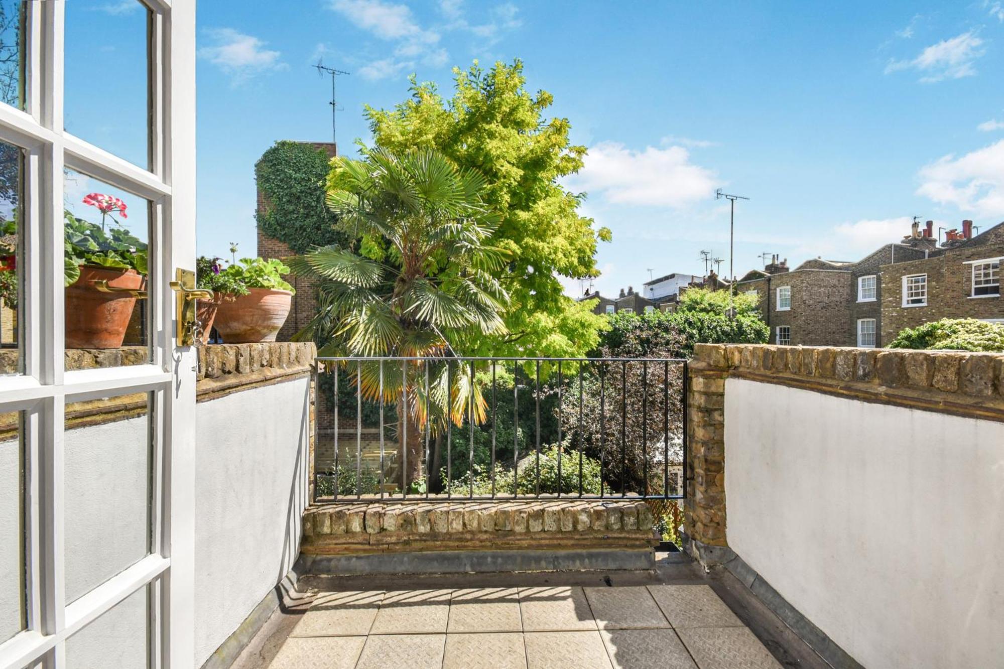 Lovely Large 1 Bed Renovated Flat W Balcony & 600Mb Wifi London Eksteriør bilde