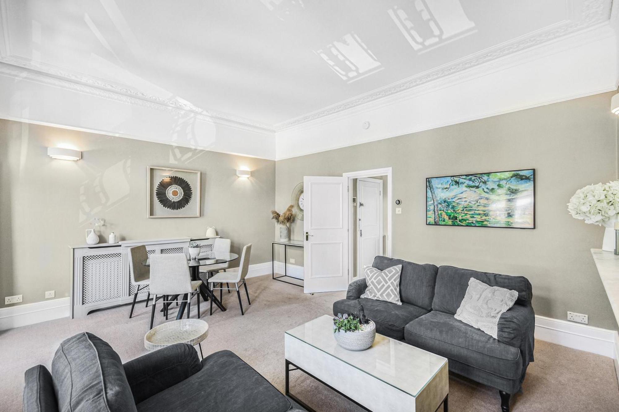 Lovely Large 1 Bed Renovated Flat W Balcony & 600Mb Wifi London Eksteriør bilde